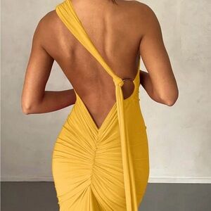 SHEIN Yellow Backless One-Shoulder Dress